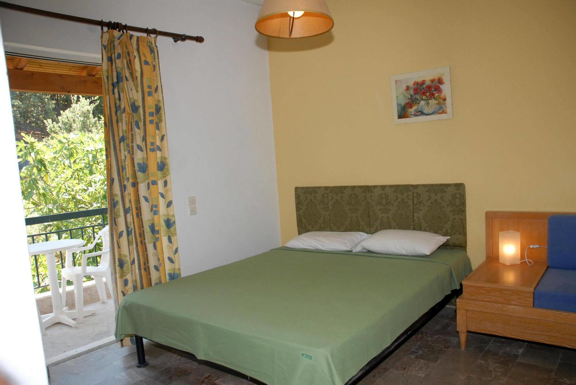 Corifo Village Acharavi  Luaran gambar