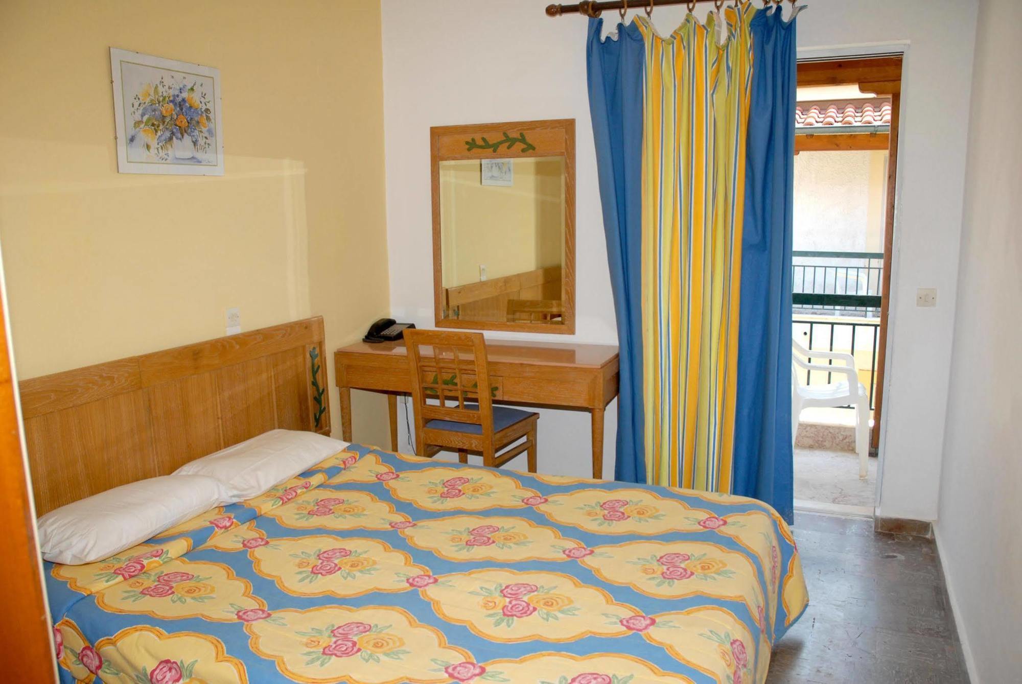 Corifo Village Acharavi  Luaran gambar